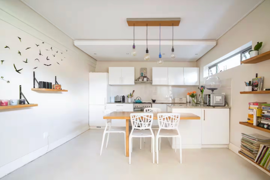 2 Bedroom Property for Sale in Vredehoek Western Cape